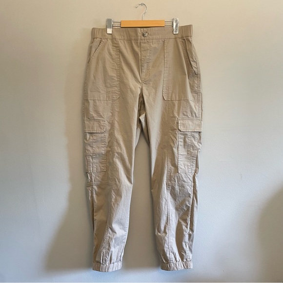 $19❄️ Reitmans Tan Cuffed Ankle Cargo Pants *LONG - Picture 1 of 12